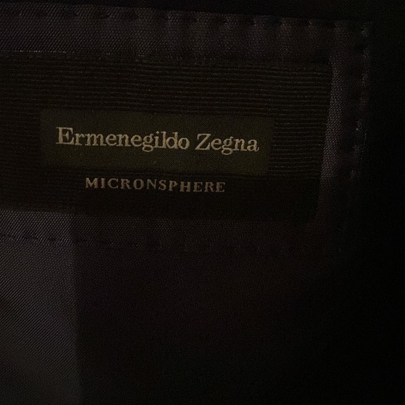 Ermenegildo Zegna Sport Coat in Navy Blue size 60L - Picture 3 of 8